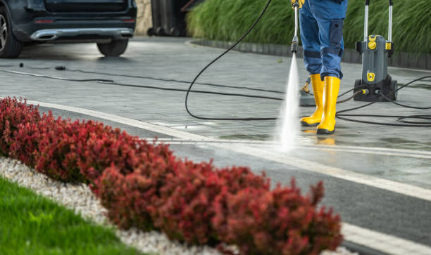 Why Choose Our Certified Pressure Washing Experts for Your Project Needs in Martinsville, IN?